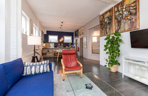 Bergen House | Summer house (80m2), 300 meters from the Ruin Church.