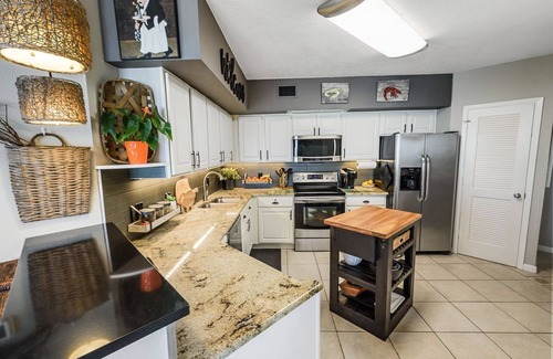 Orange Beach Condo | Summer House 901A by ALBVR - Gorgeous Beachfront Corner Condo with Incredible Views
