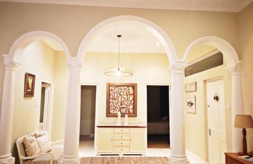 Westcliff Villa | Summer House