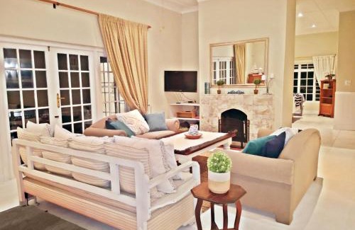 Westcliff Villa | Summer House