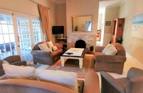 Westcliff Villa | Summer House