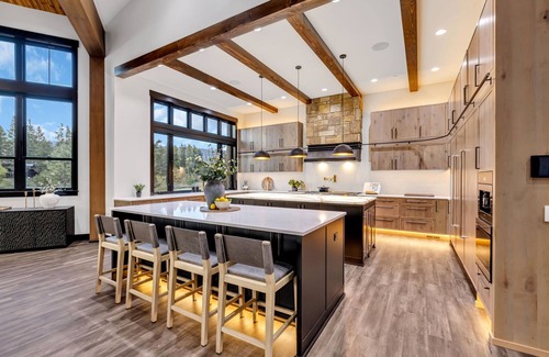 Cle Elum House | Summer Just Got GRAND! Suncadia’s Largest/13,500sqft+Private Pool/Speakeasy