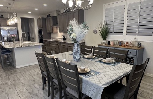 Glendale House | Summer Paradise! 6 LED 4K TV's w/POOL