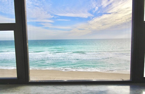 Hutchinson Island South Condo | Summer Pricing! Sand Dollar Shores 7th Floor Oceanfront Condo