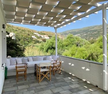 Steniai House | Summer Retreat, 50m from Gialia Beach by Explore Andros
