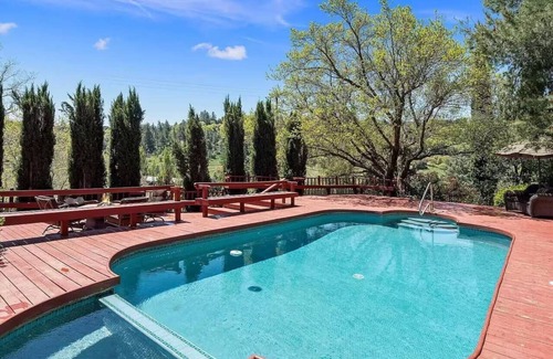 Julian Apartment | Summer Room @ Eaglenest Inn w/Pool & SPA