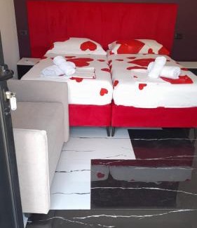 Qeparo Hotel | Summer Rooms