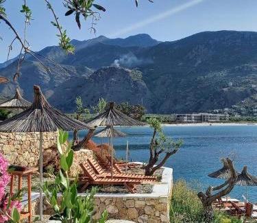 Qeparo Hotel | Summer Rooms