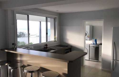 Ulladulla House | Summer Salt Beach House - NEWLY RENOVATED