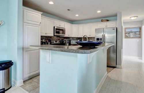 North Carolina Coast House | Summer Salt | Carolina Beach, private home close to beach