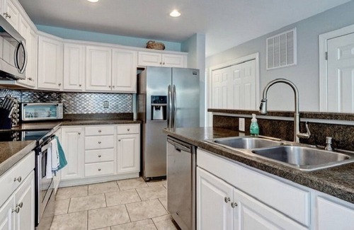 North Carolina Coast House | Summer Salt | Carolina Beach, private home close to beach