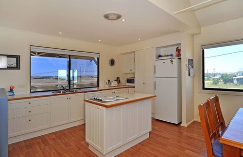 Middleton House | Summer Salt Middleton - Waterview