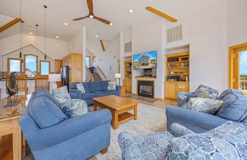Hatteras House | SUMMER SAVINGS- Oceanfront Dog Friendly w/Pool, Hot Tub, Elevator, Beach Access