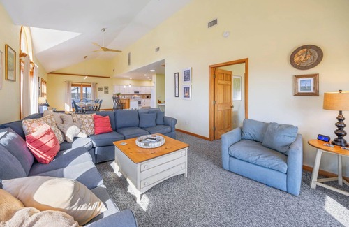 Frisco House | SUMMER SAVINGS - Oceanside Handicap Friendly w/Hot Tub, Elevator, Beach Nearby