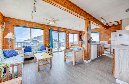 Avon House | SUMMER SAVINGS - Oceanview Dog Friendly w/Hot Tub, Cmty Pool, Tennis/Pickleball