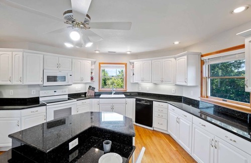 Buxton House | SUMMER SAVINGS - Soundfront Dog Friendly w/Hot Tub, Game Room, & Buxton Sunsets