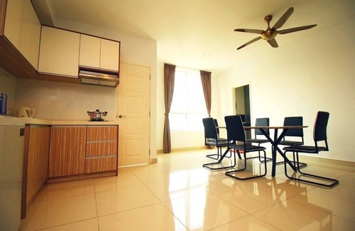 Downtown George Town Apartment | Summer Sea Calls From Your Window