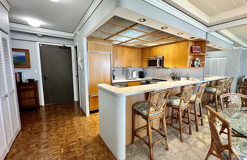 Kaanapali Condo | SUMMER SPECIAL! AMAZING VIEW! Book Between May 25th - Aug 31 375/night!