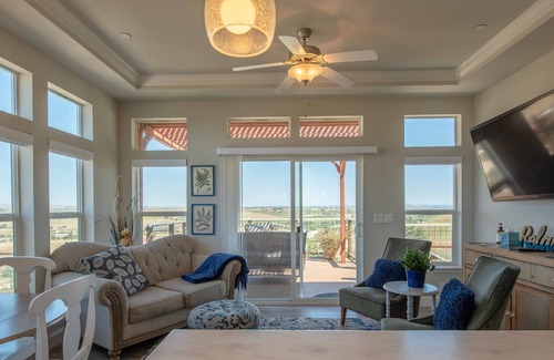 Paso Robles House | Summer Special! Book 2 nights, get 3rd night at 50%!