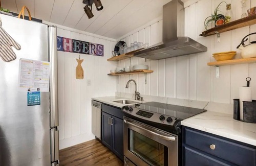 Indian Lake Ski Chalet | Summer Special! Indian Lake Chalet w/Dock & Golf – Relax & Unwind