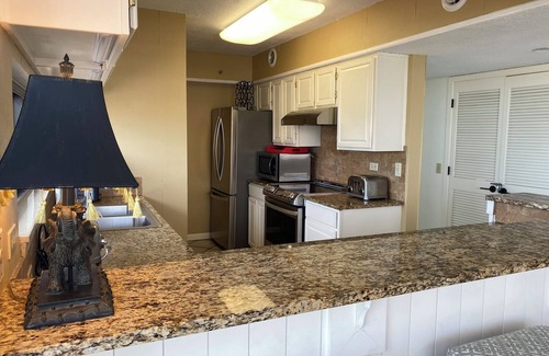 Miramar Beach Condo | Summer Specials & Beach Service is include with all Bookings!