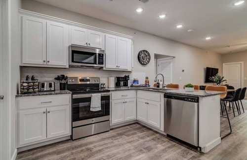 Branson Condo | Summer Specials! Brand New Cozy 4BD Family-Friendly Retreat, Centrally Located!
