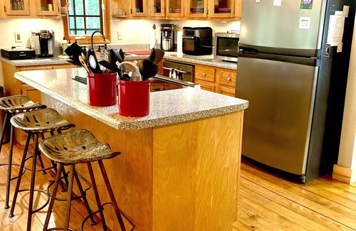 Mentone Cabin | Summer Specials @Dixieland Delight!