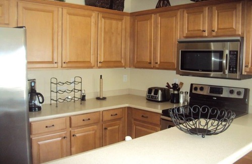 San Tan Valley House | *SUMMER SPECIALS* Scenic Golf Course 3 Bed Home w/Private Pool and Hot Tub