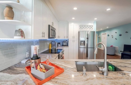 Fort Lauderdale Apartment | Summer Waterfront Experience w/Heated pool by