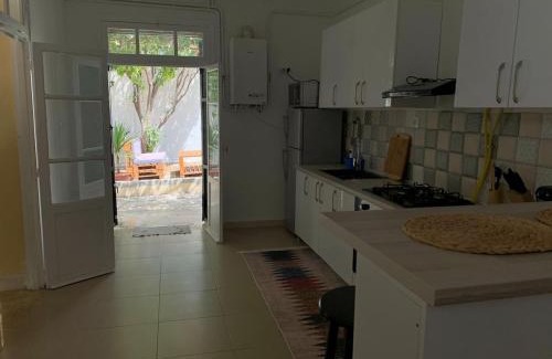 Tigzirt House | Summer with family friends in Tigzirt Garden & Terrace