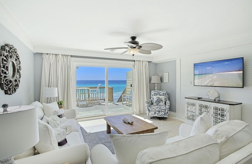 Miramar Beach Condo | Summerhaven 2 - Newly Renovated, Gulf Front, Miramar Beach, Free Beach Service!