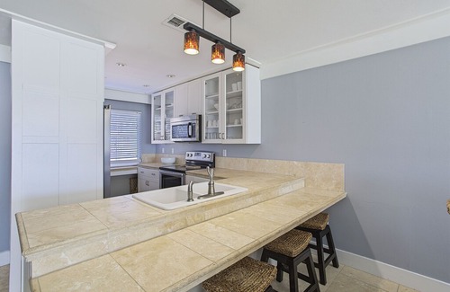 Miramar Beach Condo | Summerhaven 2 - Newly Renovated, Gulf Front, Miramar Beach, Free Beach Service!