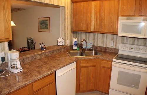 Crescent Beach Condo | Summerhouse 228 - 2 Bedroom Ocean View Condo - 4 Heated Pools, Tennis