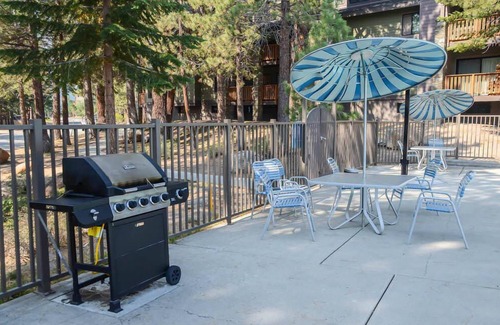 Mammoth Lakes Condo | Summit #20 | Near Hike & Bike Trails, Skiing & Gondolas