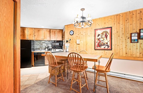 Lutsen Condo | Summit Serenity, 4-Person Condo Escape - June Stays 2 + 2 on us!