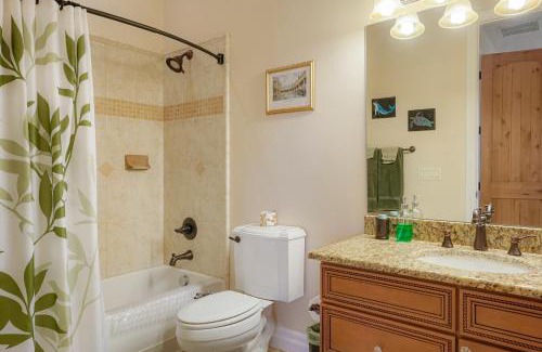 Watkins Bed & Breakfast | Summit Villa BnB