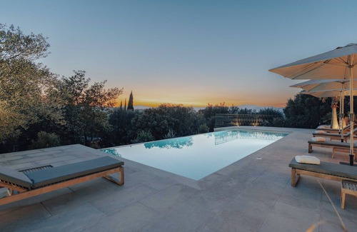 Cote d'Azur- French Riviera Apartment | Sumptuous Contemporary Villa - Gassin Hills - 6BR/12p