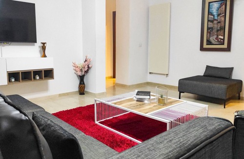 Tunis Apartment | Sumptuous Dream Getaway