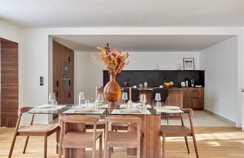 Vivienne Apartment | Sumptuous Palais Royal/Bourse flat