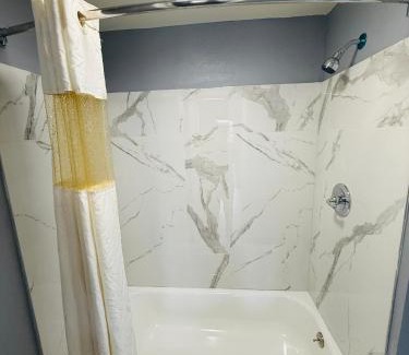 Drayton Hotel | Sun and Sand Motel