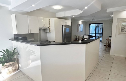 Maroochydore Apartment | Sun And Sandy ~ Gorgeous Beach Front Locationn2 Bedrooms, 2 Bathrooms, Sleeps 6n