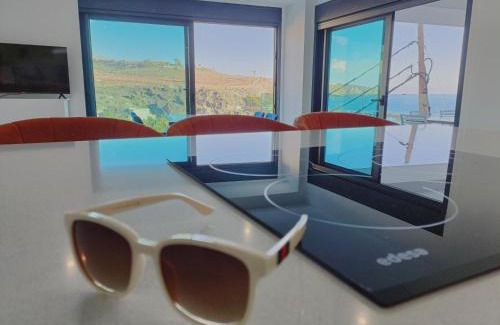 Playa San Juan Apartment | sun and seaview
