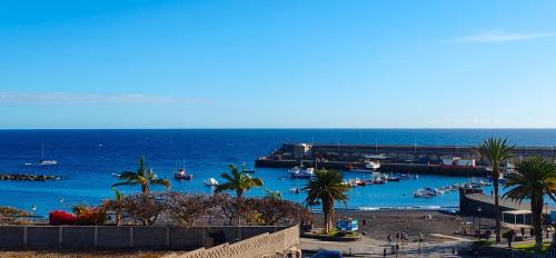 Playa San Juan Apartment | sun and seaview