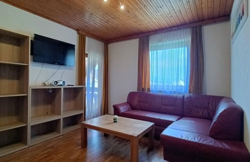 Klopein am Klopeiner See Apartment | Sunny holiday apartment with balcony on Klopeinersee with private beach
