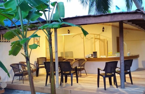 Mahibadhoo House | Sun Dive Inn