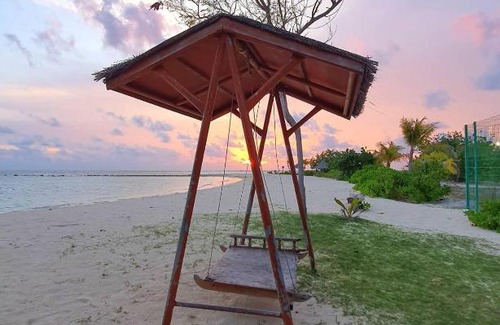 Mahibadhoo House | Sun Dive Inn