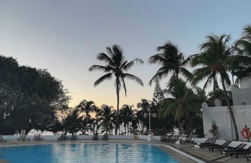 Calebasses Apartment | Sun escape at Trou aux Biches beach