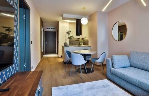 Budavar Apartment | Sun Hill A210 Luxury Suites