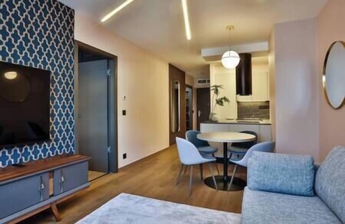 Budavar Apartment | Sun Hill A210 Luxury Suites