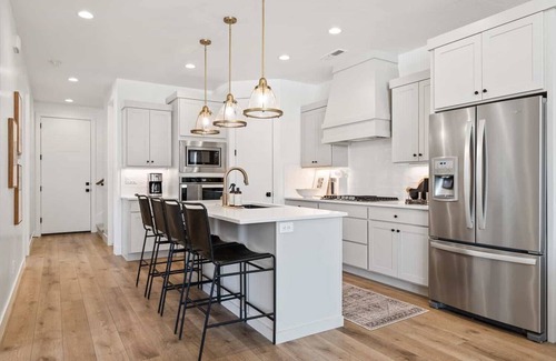 St. George House | Sun-Kissed at Desert Color: Desert Color Lagoon + Beaches
